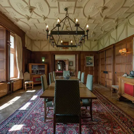 Live Your Dream At This Castle In The City Of *